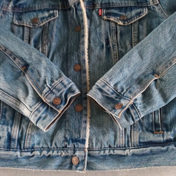 LEVI'S Premium Big E Denim Sherpa Lined Snap Button Front Trucker Jacket Women M - Picture 4 of 7